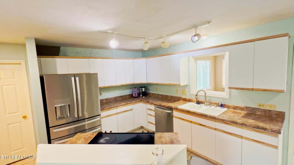 Photo of 168 Newport Way, Kingston, TN 37763 (MLS # 1348767)
