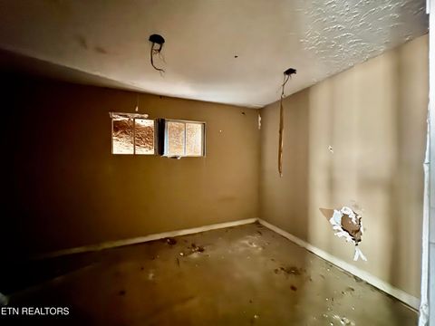 Tiny photo for 5209 Strawberry Plains Pike, Knoxville, TN 37914 (MLS # 1324372)