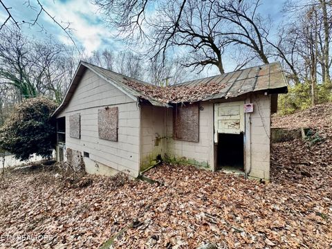 Tiny photo for 5209 Strawberry Plains Pike, Knoxville, TN 37914 (MLS # 1324372)