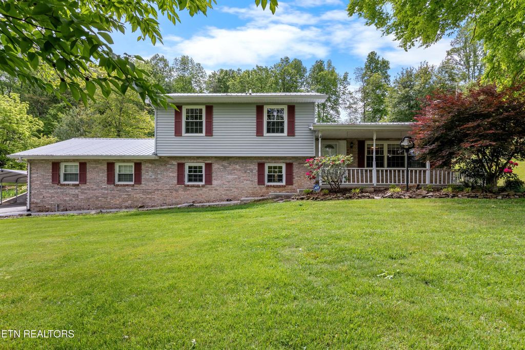Photo of 150 Lillywood Drive, LaFollette, TN 37766 (MLS # 1339062)