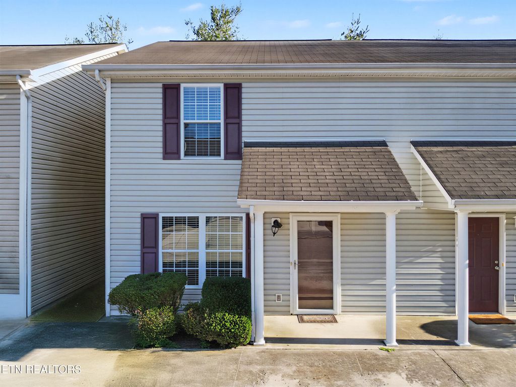Photo of 908 Micro Way, Knoxville, TN 37912 (MLS # 1330913)