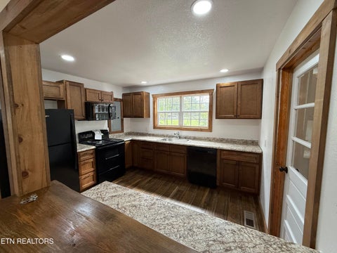 Tiny photo for 822 Allardt Hwy, Jamestown, TN 38556 (MLS # 1316431)