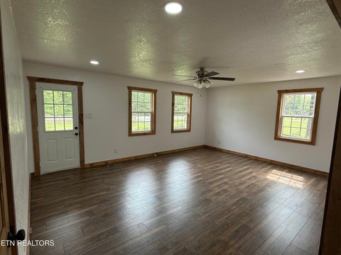 Tiny photo for 822 Allardt Hwy, Jamestown, TN 38556 (MLS # 1316431)