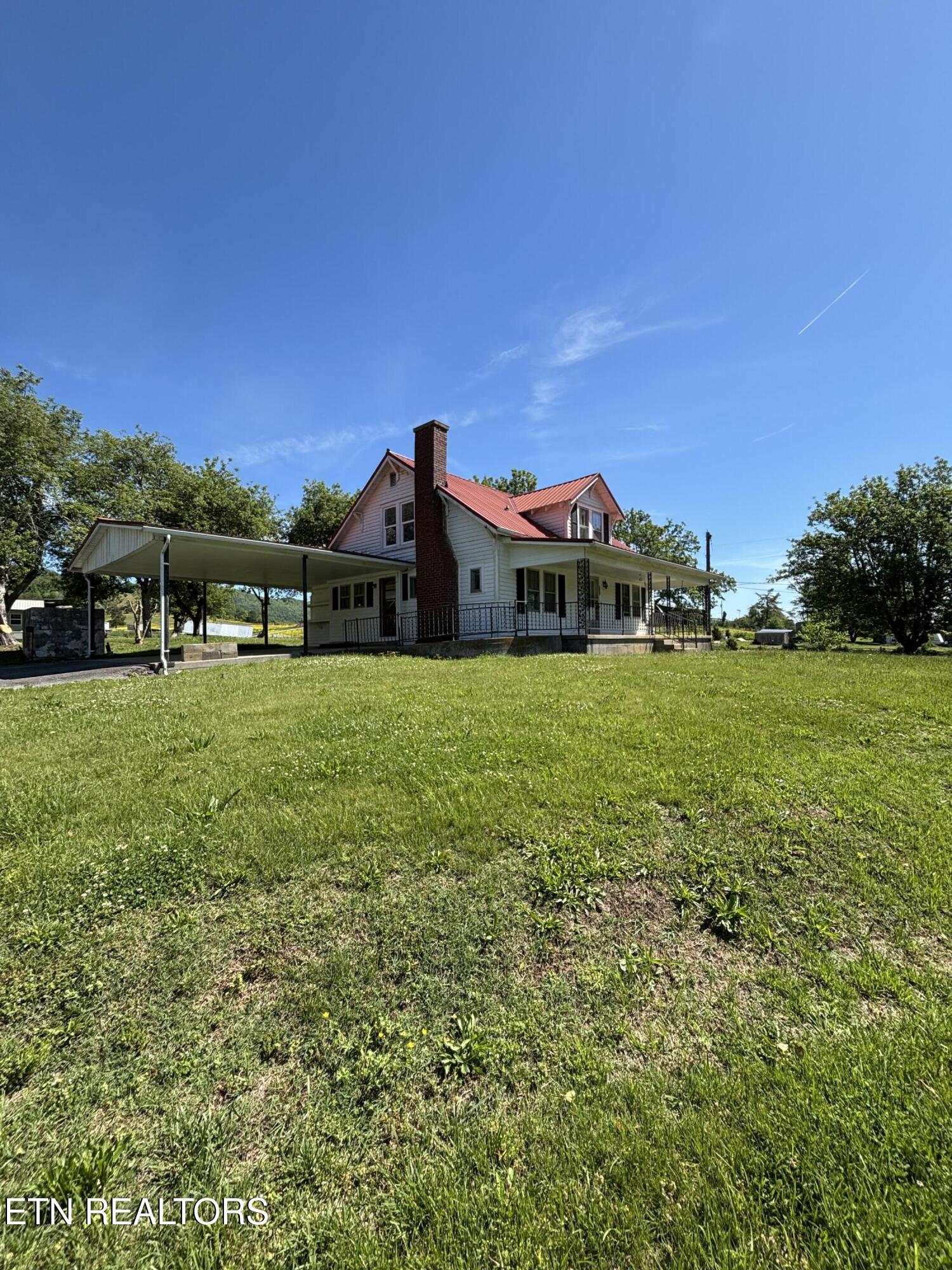 516 Thomas Rd