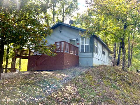 Photo of 3740 Ivy Way, Sevierville, TN 37876 (MLS # 1317672)
