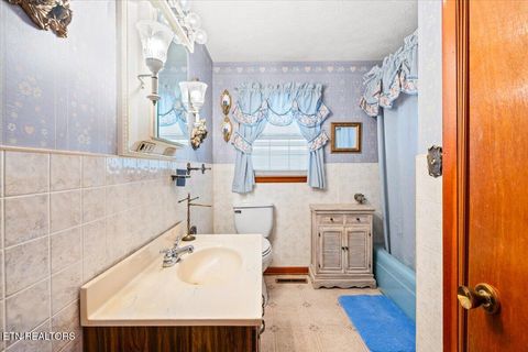 Tiny photo for 591 Ellison St, Jellico, TN 37762 (MLS # 1329449)