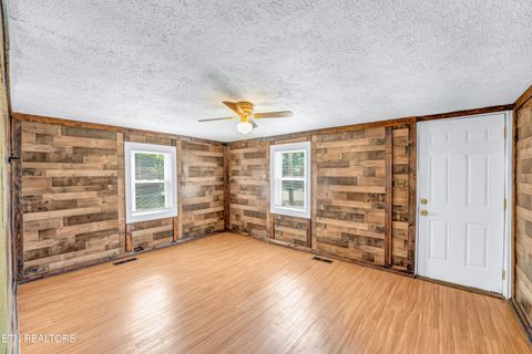 Tiny photo for 1013 E Drive, Knoxville, TN 37920 (MLS # 1347382)