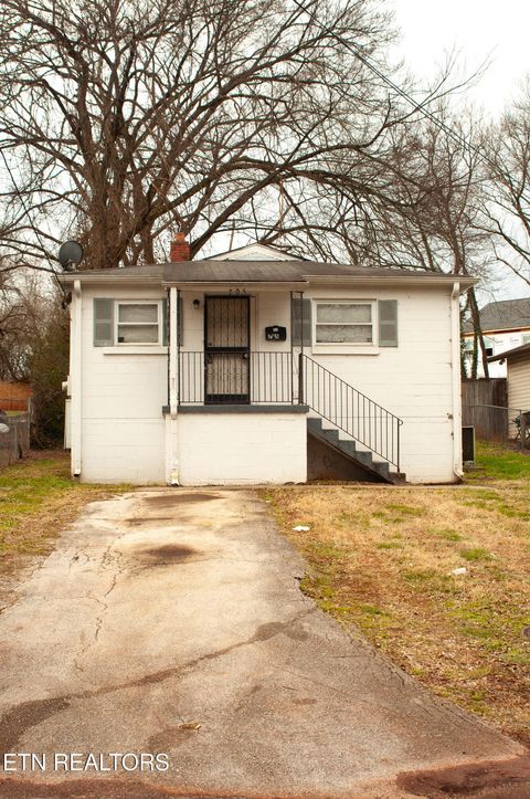 Photo of 705 S Cherry St, Knoxville, TN 37914 (MLS # 1328771)