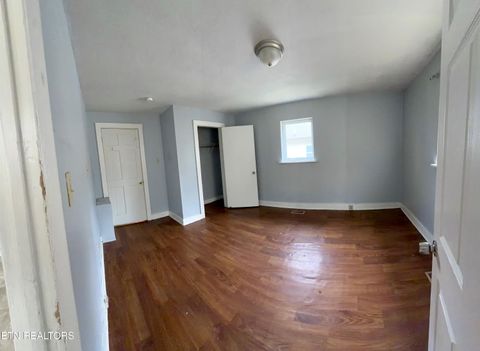 Tiny photo for 705 S Cherry St, Knoxville, TN 37914 (MLS # 1328771)