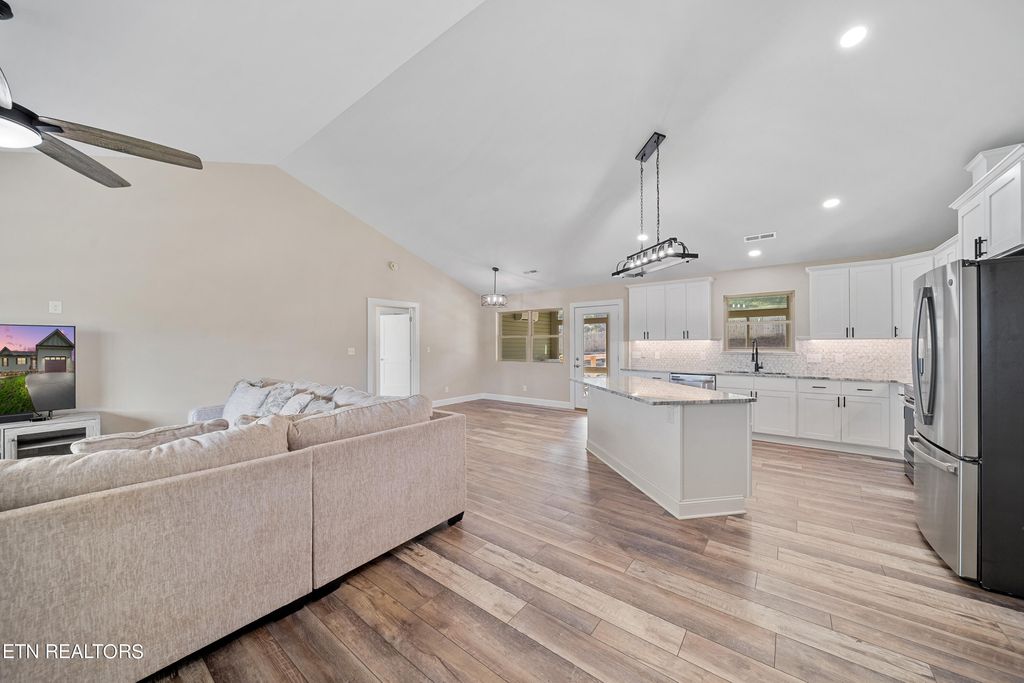 Photo of 1322 Marble Hill Rd, Friendsville, TN 37737 (MLS # 1278436)