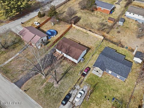 Tiny photo for 1205 Ledford Ave, Morristown, TN 37813 (MLS # 1329654)