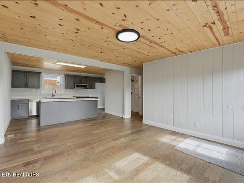 Tiny photo for 1205 Ledford Ave, Morristown, TN 37813 (MLS # 1329654)