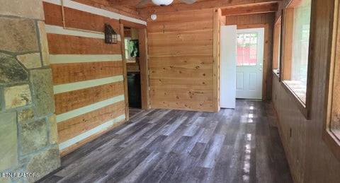 Tiny photo for 4438 E Scenic Drive, Gatlinburg, TN 37738 (MLS # 1343279)