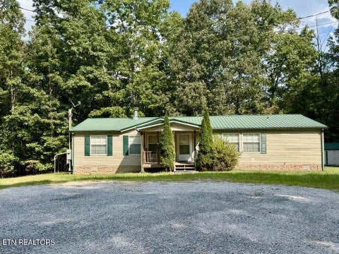 Photo of 1010 Oswego Circle, Crossville, TN 38572 (MLS # 1358421)