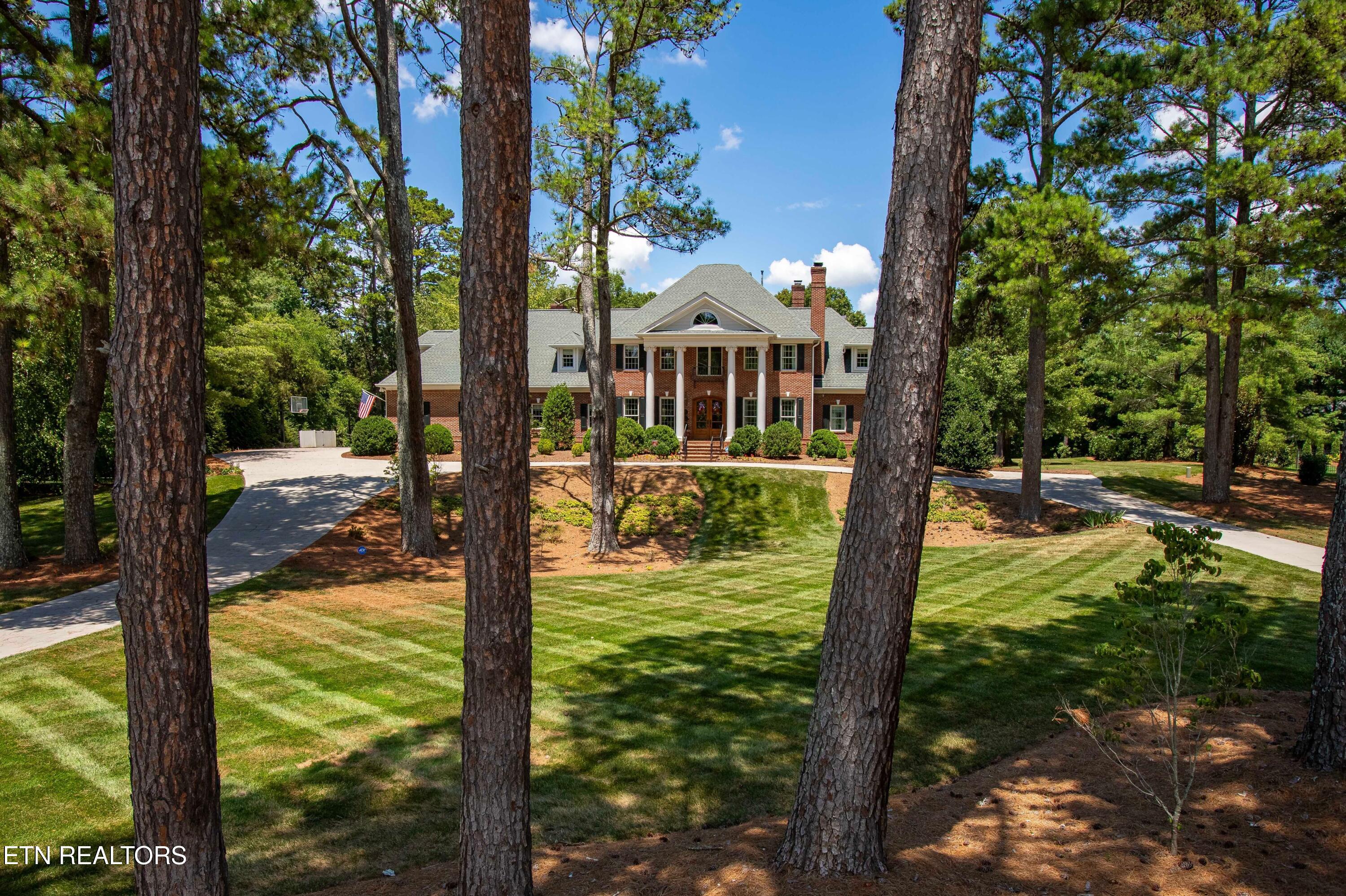 5316 Bent River Blvd