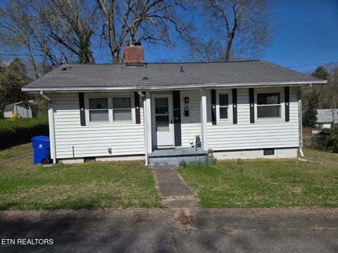 Photo of 111 Kingsley Rd, Oak Ridge, TN 37830 (MLS # 1332287)