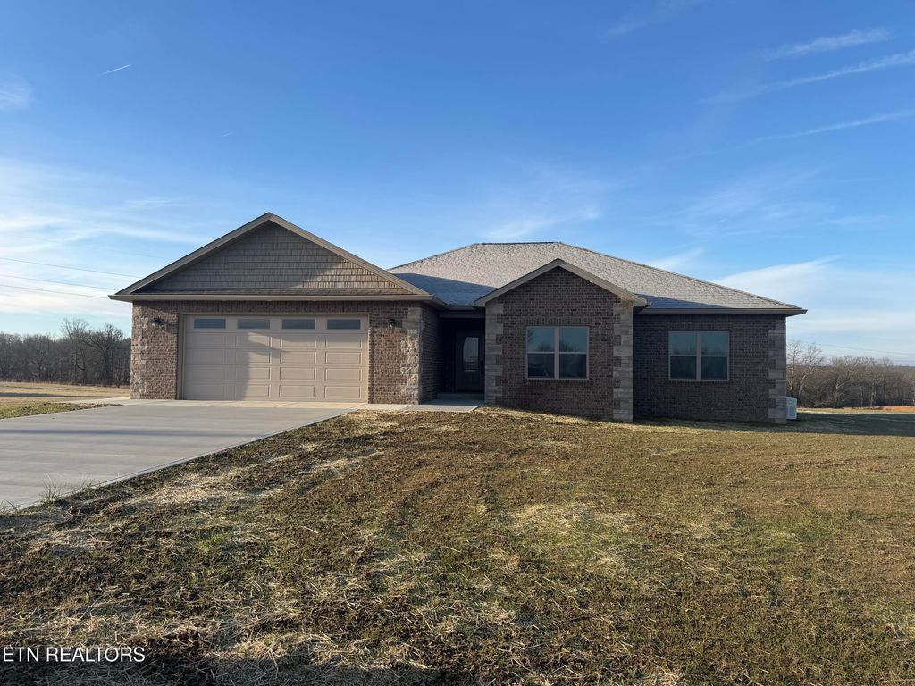 Photo of 351 Tuttle Lane, Crossville, TN 38571 (MLS # 1289633)