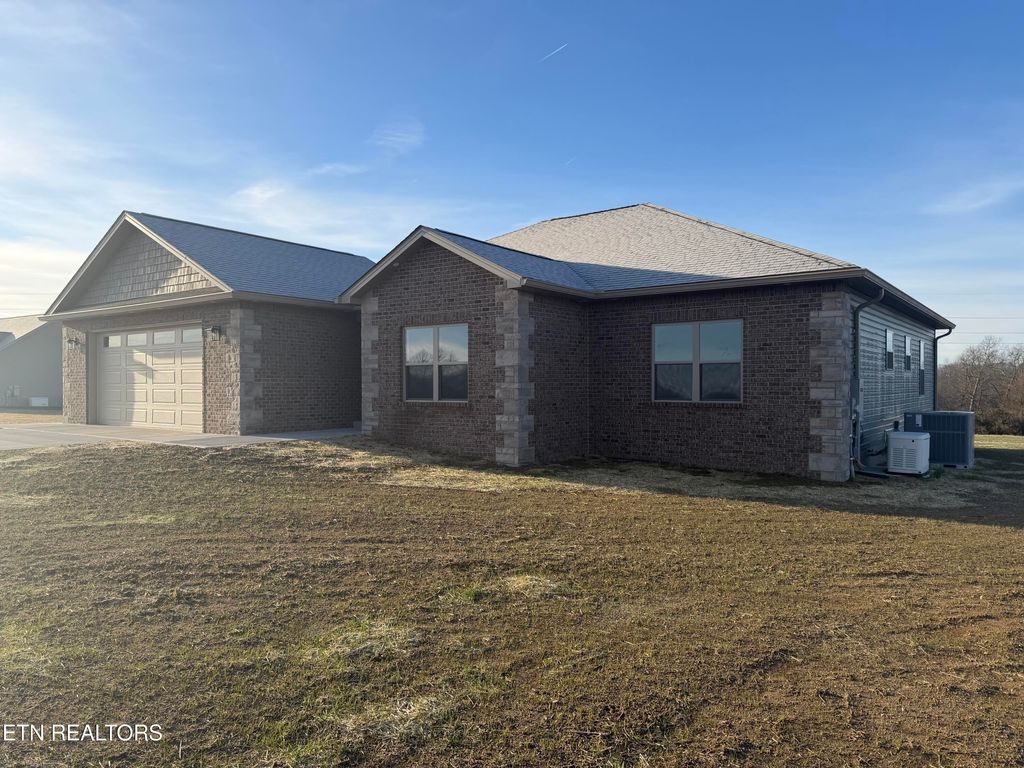Photo of 351 Tuttle Lane, Crossville, TN 38571 (MLS # 1289633)