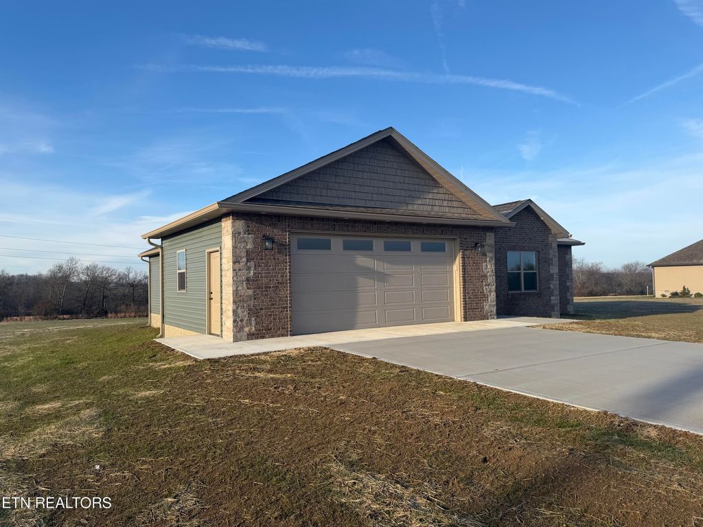 Photo of 351 Tuttle Lane, Crossville, TN 38571 (MLS # 1289633)