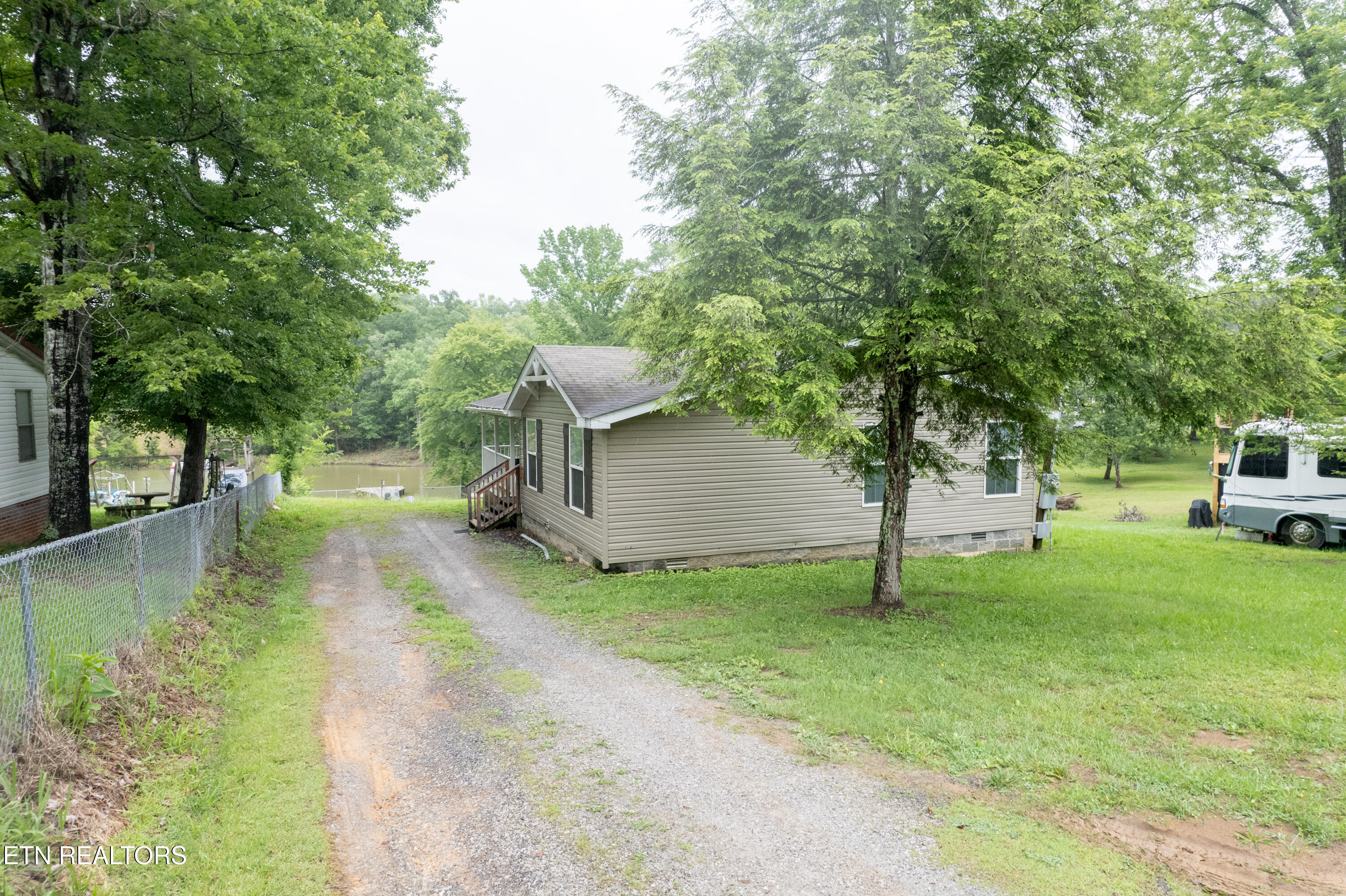 516 Lakewood Drive