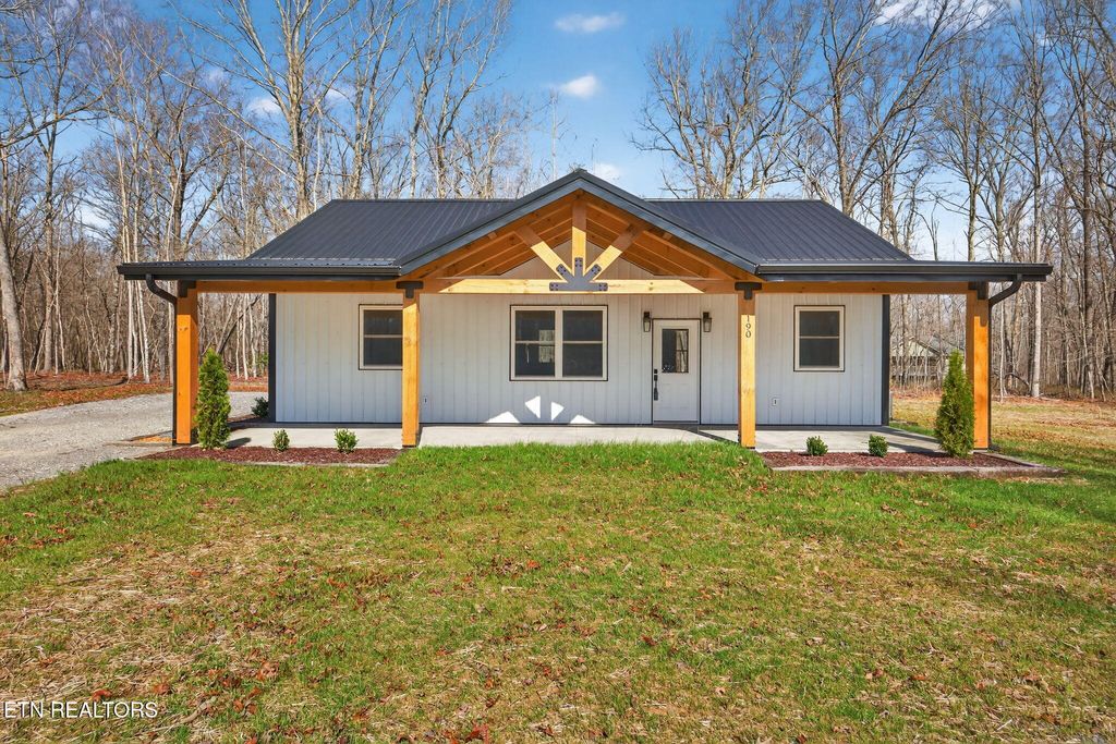 Photo of 190 Rhonda Place, Monterey, TN 38574 (MLS # 1333933)
