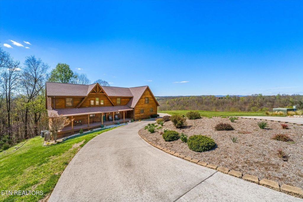 Photo of 157 Alabaster Court, New Tazewell, TN 37825 (MLS # 1258709)