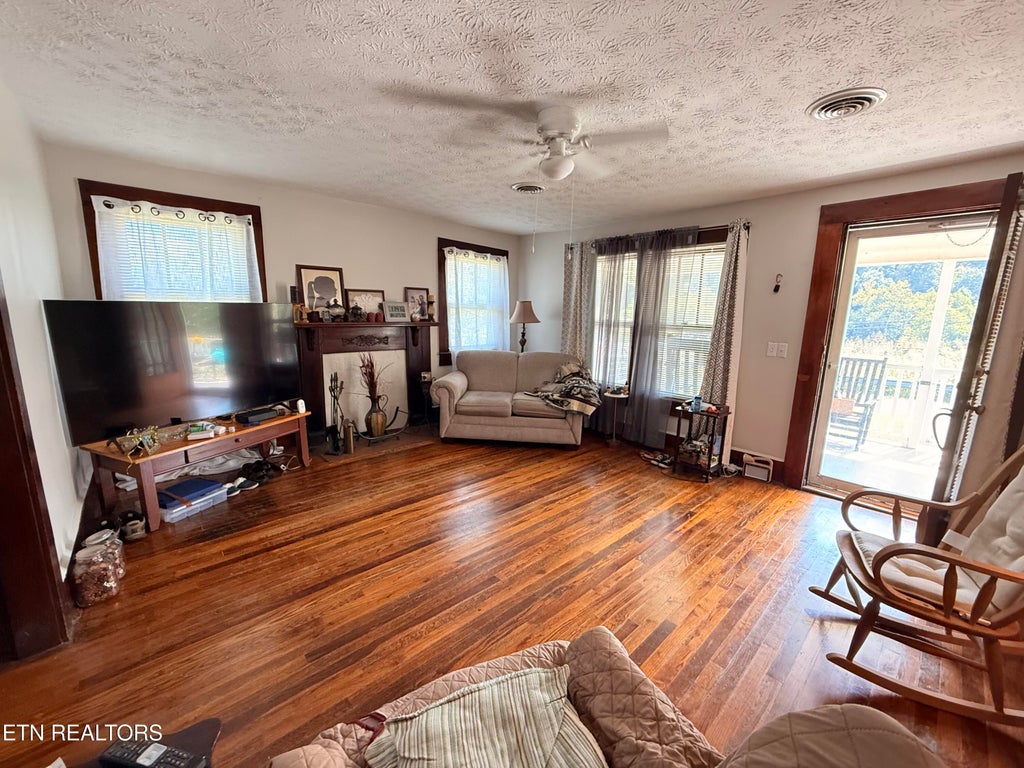 Photo of 245 Kelly Rd, Pennington Gap, VA 24277 (MLS # 1355823)