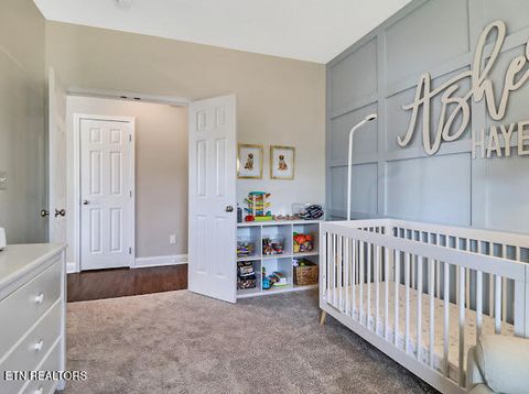 Tiny photo for 129 Hardinberry St, Oak Ridge, TN 37830 (MLS # 1326882)