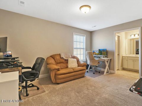 Tiny photo for 129 Hardinberry St, Oak Ridge, TN 37830 (MLS # 1326882)