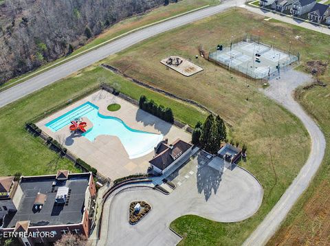 Tiny photo for 129 Hardinberry St, Oak Ridge, TN 37830 (MLS # 1326882)