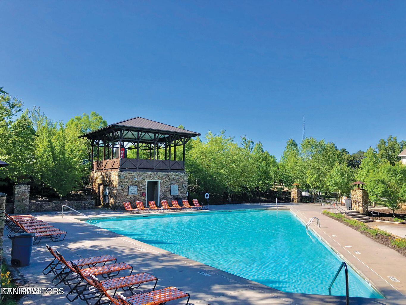 3915 Cherokee Woods Way 202