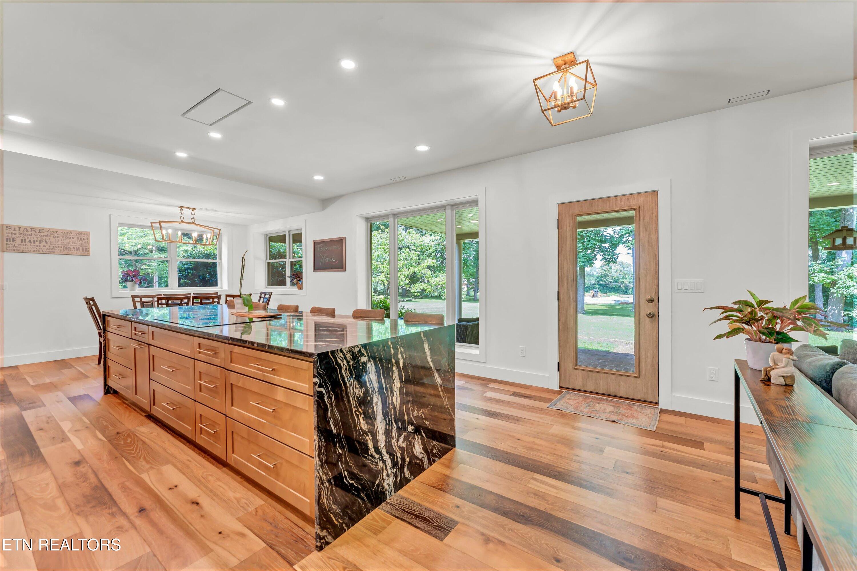 115 Orangewood Drive