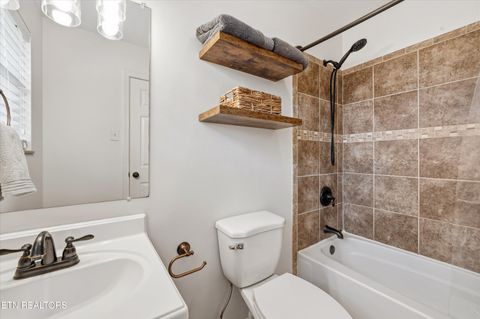 Tiny photo for 1900 Northwood Drive, Knoxville, TN 37923 (MLS # 1327942)