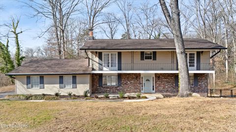 Photo of 1900 Northwood Drive, Knoxville, TN 37923 (MLS # 1327942)
