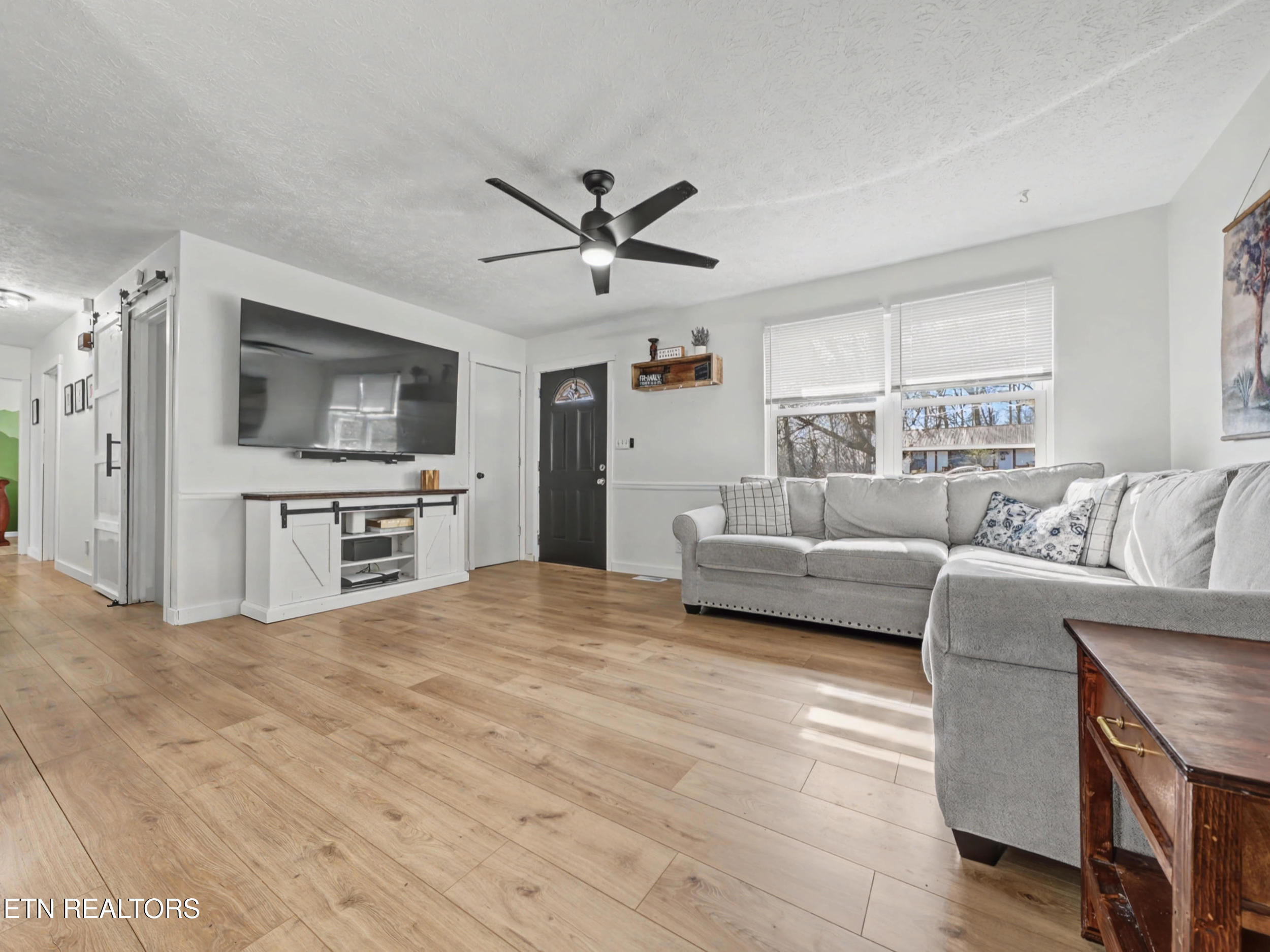 203 Indian Hills Circle