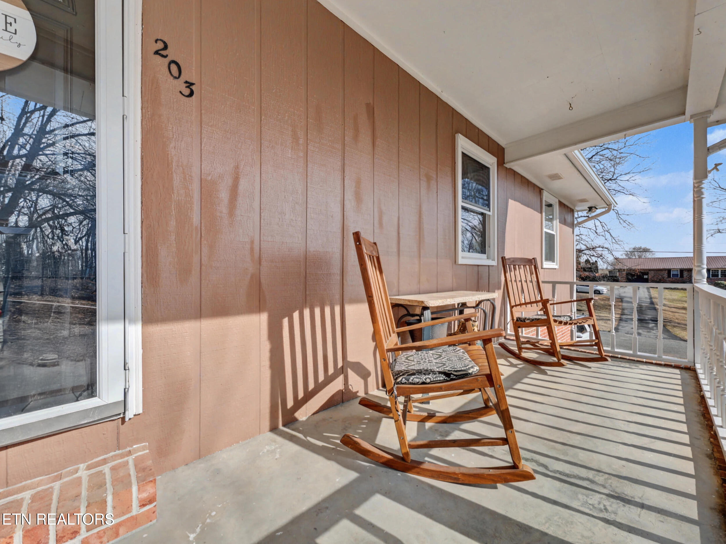 203 Indian Hills Circle