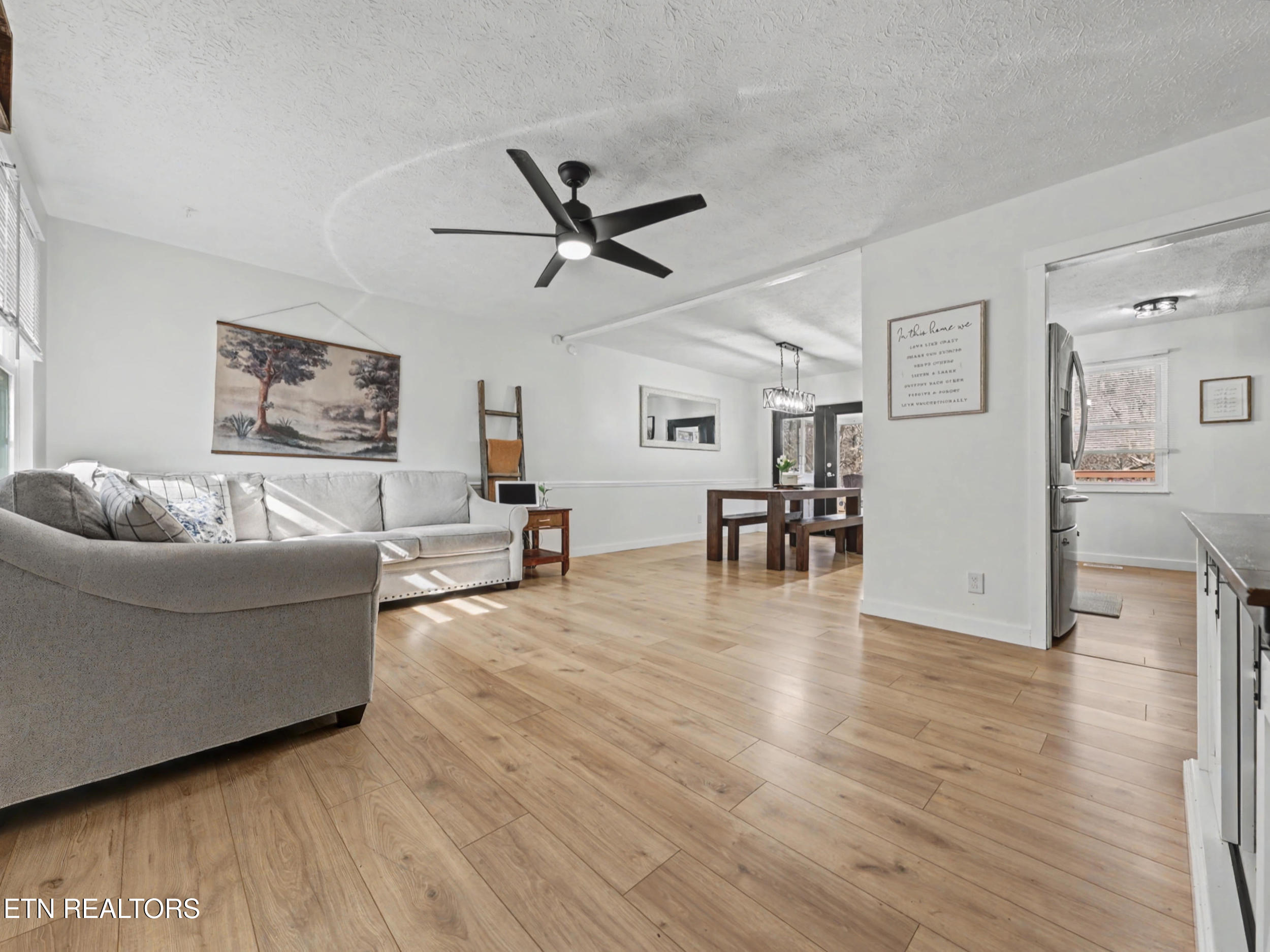 203 Indian Hills Circle