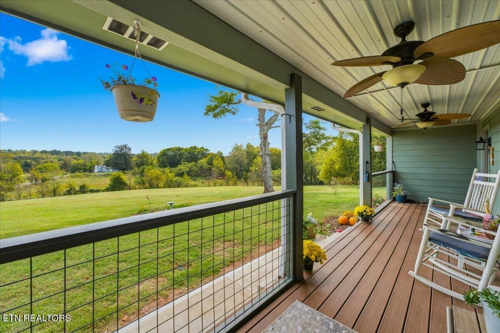 Photo of 481 Judson Rd, Strawberry Plains, TN 37871 (MLS # 1358949)