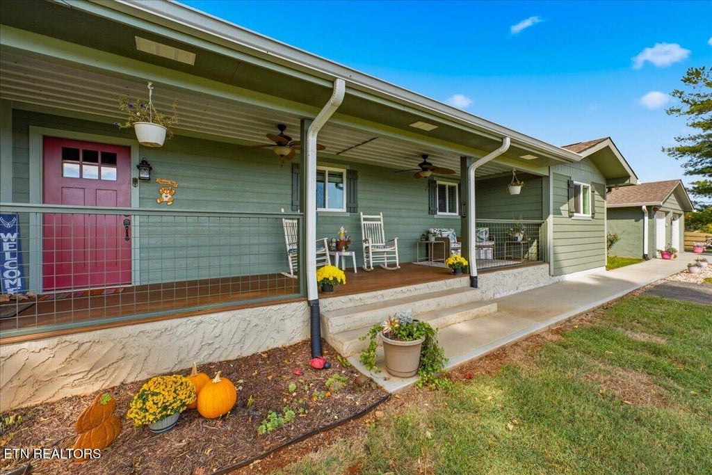 Photo of 481 Judson Rd, Strawberry Plains, TN 37871 (MLS # 1358949)