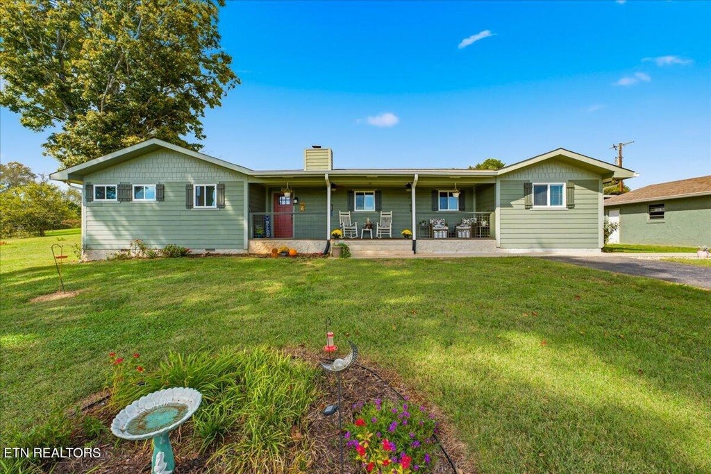 Photo of 481 Judson Rd, Strawberry Plains, TN 37871 (MLS # 1358949)