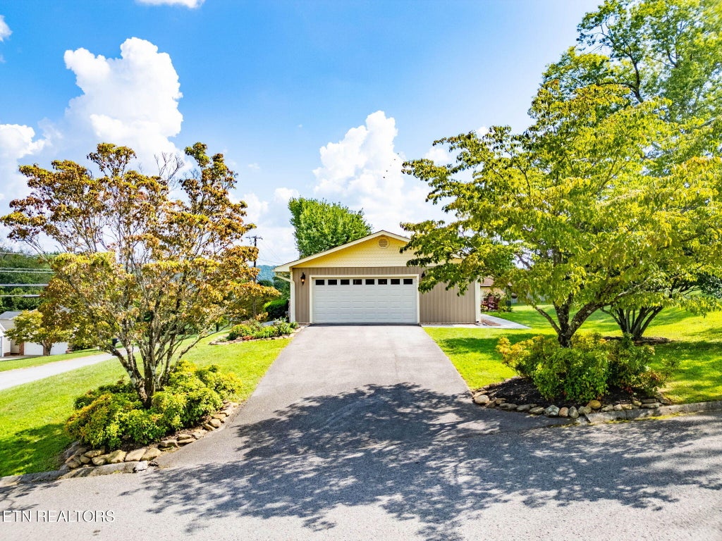 Photo of 7737 Cedarcrest Rd, Knoxville, TN 37938 (MLS # 1313171)