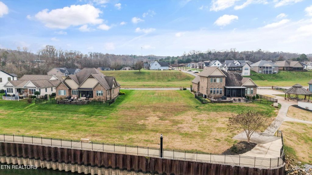 Photo of 703 Charleston Lgt Lgt, Loudon, TN 37774 (MLS # 1323498)