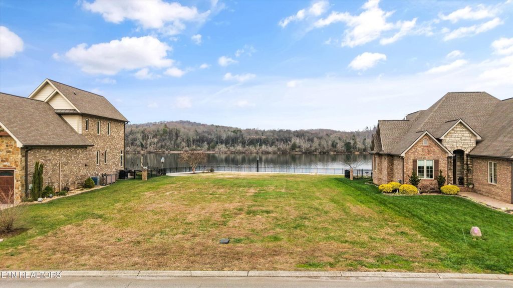 Photo of 703 Charleston Lgt Lgt, Loudon, TN 37774 (MLS # 1323498)