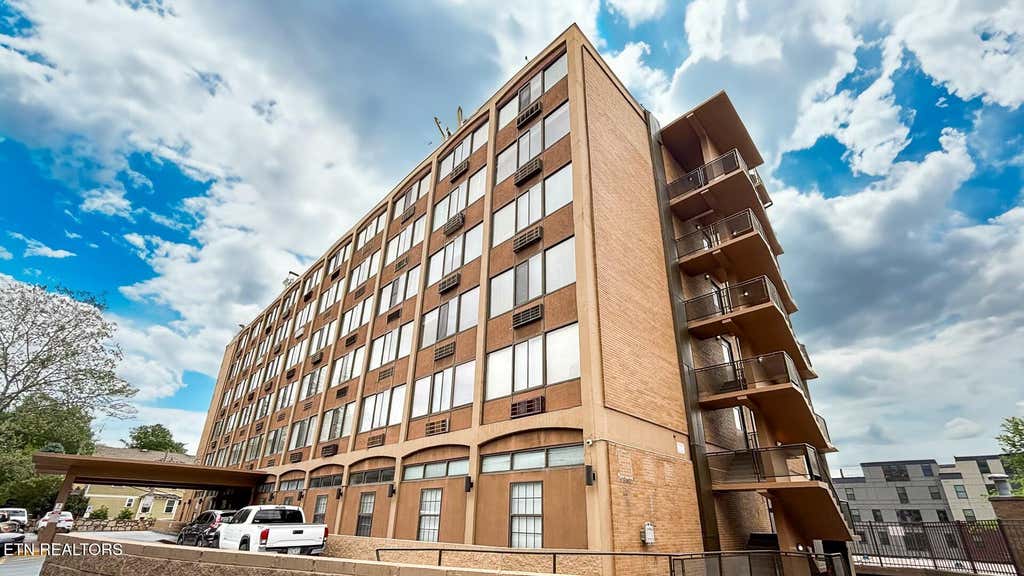 Photo of 1700 Clinch Ave #514, Knoxville, TN 37916 (MLS # 1298554)