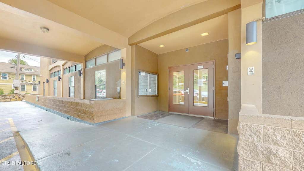 Photo of 1700 Clinch Ave #514, Knoxville, TN 37916 (MLS # 1298554)