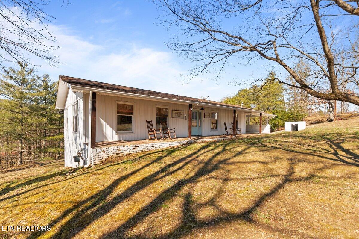 352 Bates Lane