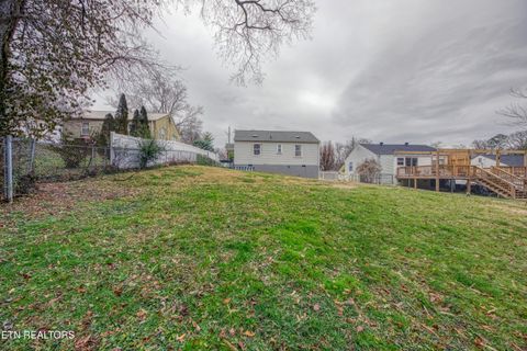 Tiny photo for 2431 Teeple St, Knoxville, TN 37917 (MLS # 1326019)