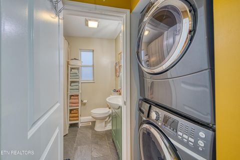 Tiny photo for 2431 Teeple St, Knoxville, TN 37917 (MLS # 1326019)