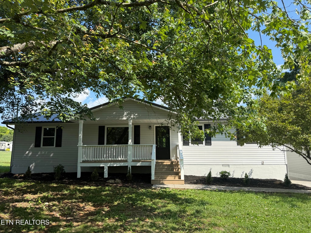 Photo of 808 Eagle Den Drive, Seymour, TN 37865 (MLS # 1344288)