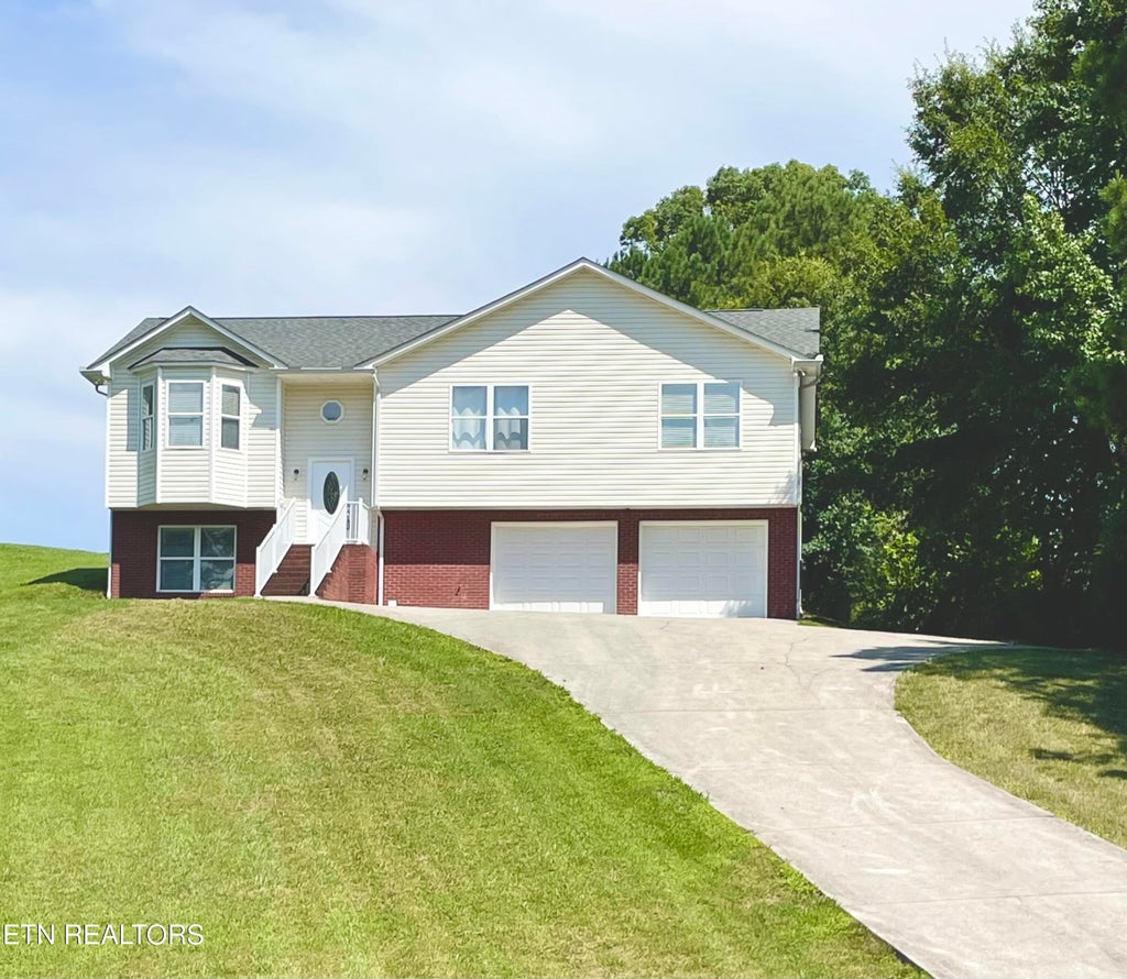 Photo of 740 Grassy Branch Rd, Dayton, TN 37321 (MLS # 1307740)